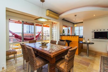 apartment em Avenida João Wallig, Jardim Europa - Porto Alegre - RS