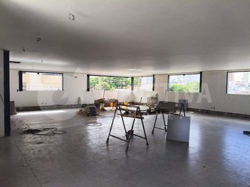 business em Rua Bernardo Cupertino, Martins - Uberlândia - MG