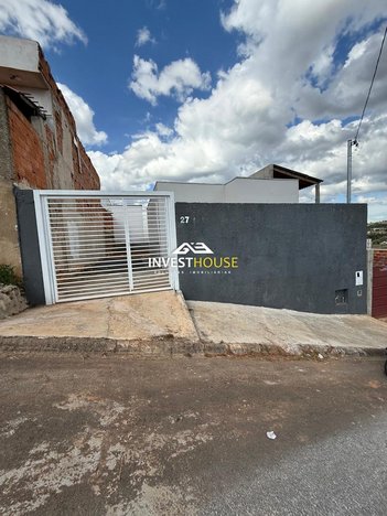 house em Rua Mário Cerdeira, Parque dos Ipês - Guaxupé - MG