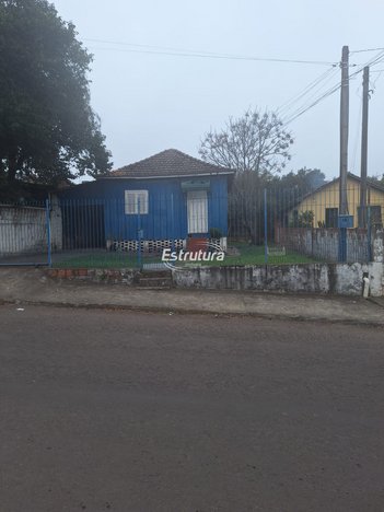 house em Rua Tabaja Dias da Rosa, Urlândia - Santa Maria - RS