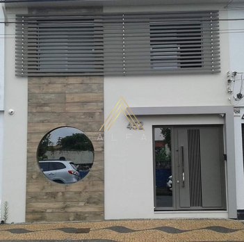 commercial_building em 13, Saúde - Rio Claro - SP