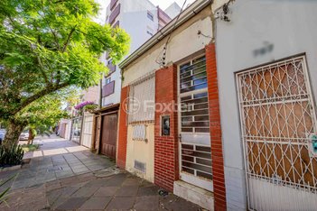 house em Rua Miguel Tostes, Rio Branco - Porto Alegre - RS