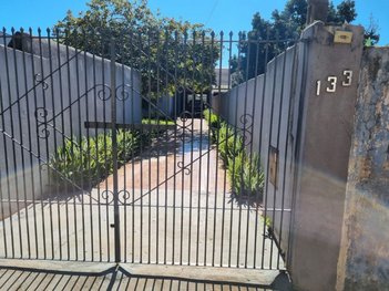 house em Rua Dom Fernando, Aeroporto - Londrina - PR