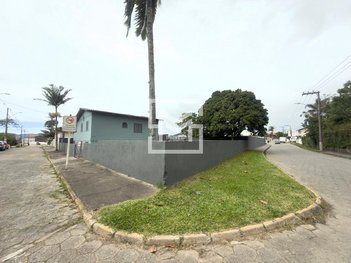 house em Rua Arcanjo Cândido da Silva, Praia de Fora - Palhoça - SC