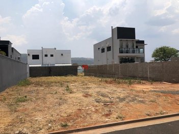 land_lot em Avenida Antônio Floriano Leme, Rifaina - Rifaina - SP