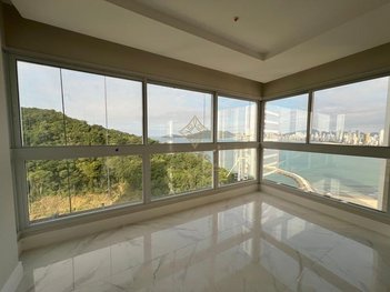 apartment em Rua João Francisco dos Santos, Pioneiros - Balneário Camboriú - SC