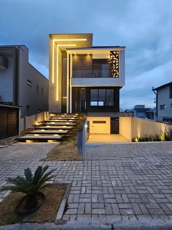 house em Rua Monte Kilimanjaro, Residencial Colinas do Aruã - Mogi das Cruzes - SP