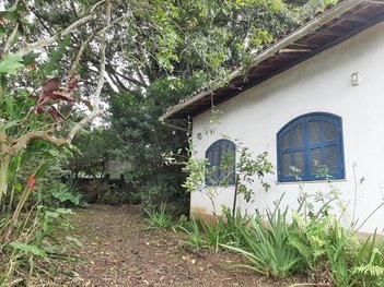 house em Estrada Itália, Várzea das Moças - Niterói - RJ
