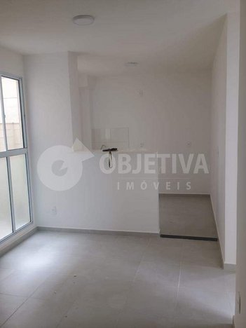 apartment em Rua João Rodrigues de Castro, Jardim Patrícia - Uberlândia - MG