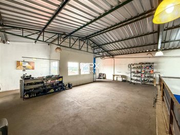 industrial em Rua Manoel Ferreira Grosso, Vila Sônia - Piracicaba - SP