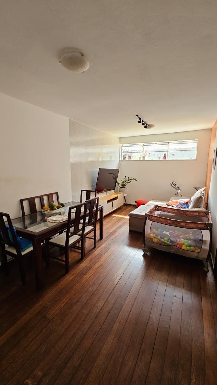 Apartamento com 3 quartos — Serra, Belo Horizonte