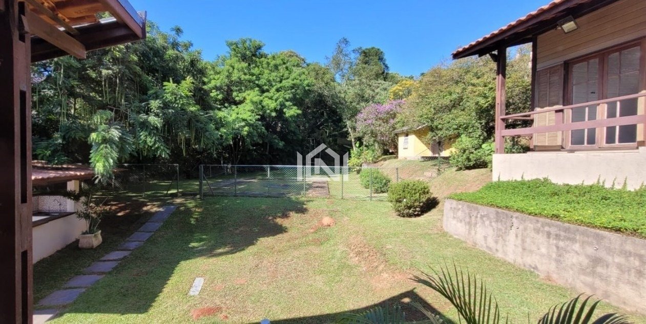 casa para venda ou locacao no condominio granja viana ii - area externa