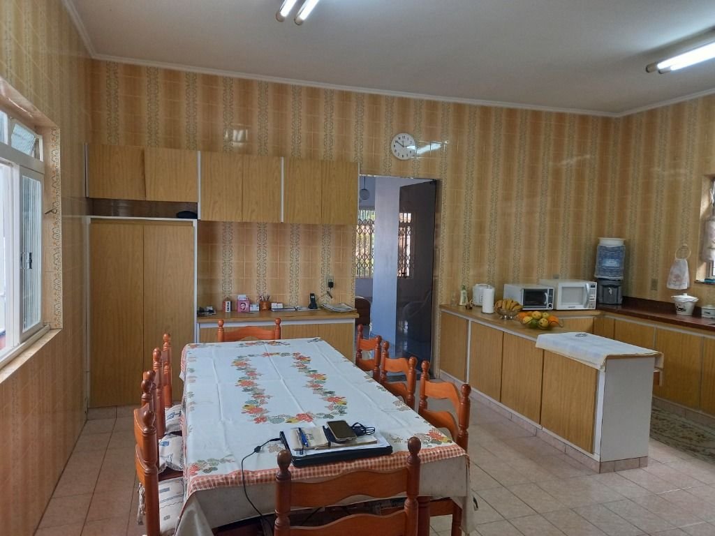 image-0