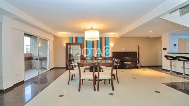 apartment em Rua Visconde de Nacar, Mercês - Curitiba - PR