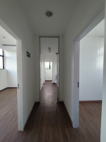 office em Rua Portugal, Glória - Contagem - MG