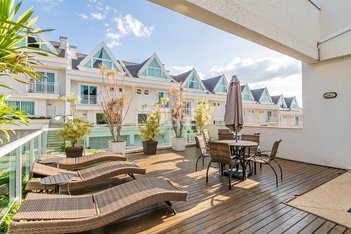 house em Rua André Zílio, Santo Inácio - Curitiba - PR