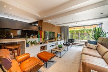 apartment em Rua Cananéia, Vila Jardim - Porto Alegre - RS