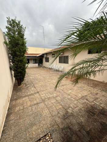 house em Rua José Maria Tescari, Vila Harmonia - Araraquara - SP