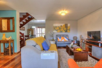house em Josué Guimarães, Espírito Santo - Porto Alegre - RS