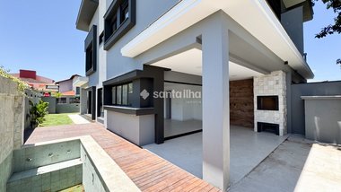 house em Hipolito Bernardino Das Chagas, Rio Tavares - Florianópolis - SC