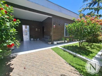 house em Avenida Condessa de Vimieiros, Centro - Itanhaém - SP