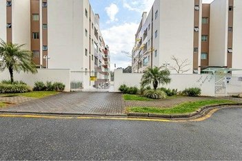 apartment em Rua Doutor Alarico Vieira de Alencar, Bacacheri - Curitiba - PR