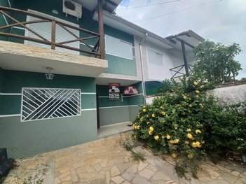 house em Avenida Horácio Rodrigues, Martim de Sá - Caraguatatuba - SP