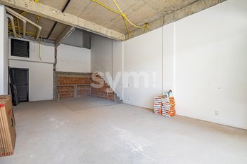 business em Rua Antônio Lago, Boa Vista - Curitiba - PR