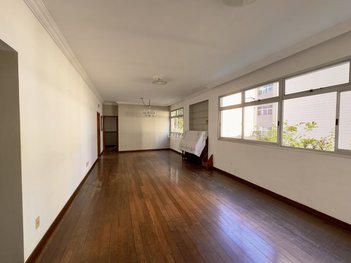 apartment em Rua Bernardo Guimarães, Funcionários - Belo Horizonte - MG