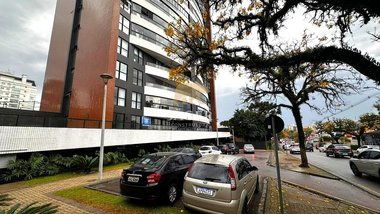 apartment em Rua Canadá, Bacacheri - Curitiba - PR