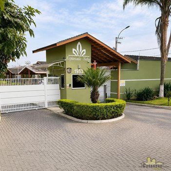 house em Rua Mabito Shoji, Cidade Salvador - Jacareí - SP