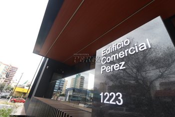 office em Rua Brasil, Centro - Londrina - PR