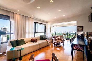 apartment em Alameda Gabriel Monteiro da Silva, Jardim América - São Paulo - SP