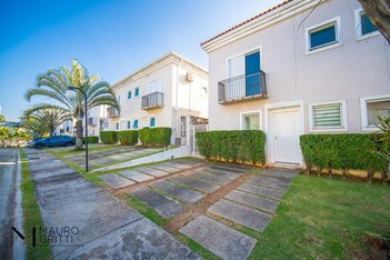 house em Passagem Abaré, Chácara São Domingos - Carapicuíba - SP