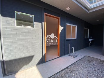 house em Rua Isaac Guelmann, Novo Mundo - Curitiba - PR