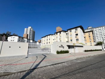 apartment em Rua Carlos Rischbieter, Boa Vista - Blumenau - SC