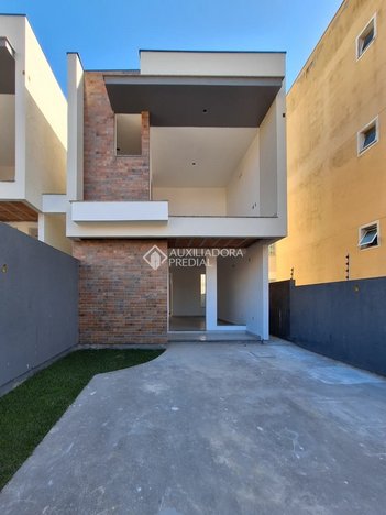 house em Rua Augusta Rodrigues Pulceno, Serraria - São José - SC
