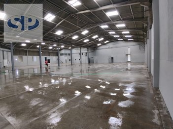 industrial em Avenida Bento da Silva Bueno, Portais (Polvilho) - Cajamar - SP