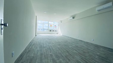 office em Quinze de Novembro, Centro - Pelotas - RS