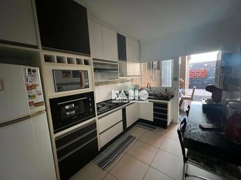 house em Avenida Marginal, Residencial Marialda Mello - São José do Rio Preto - SP