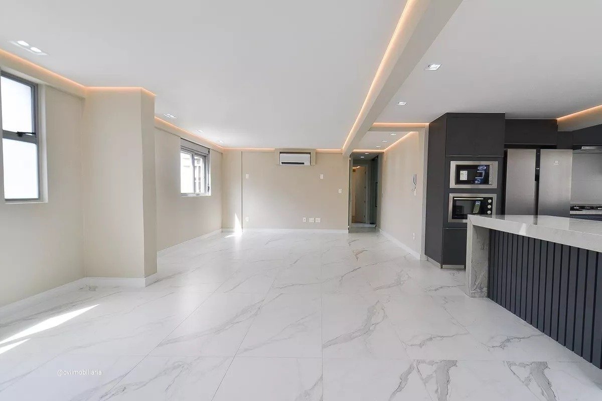 Apartamento com 3 quartos — Savassi, Belo Horizonte