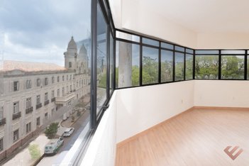 office em Santos Dumont, Centro - Pelotas - RS