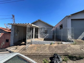 house em Avenida Ulhoa Cintra, Centro - Piracicaba - SP
