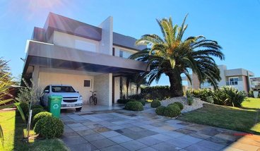 house em Rua Rio Jacuí, Centro - Xangri-Lá - RS