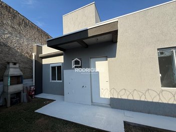 house em Rua Dona Amélia Lucas, Vargas - Sapucaia do Sul - RS