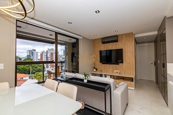 apartment em Avenida Presidente Wenceslau Braz, Lindóia - Curitiba - PR