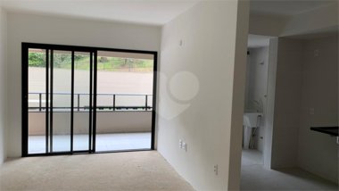 apartment em Rua Omair Casarin, Portal do Paraíso II - Jundiaí - SP