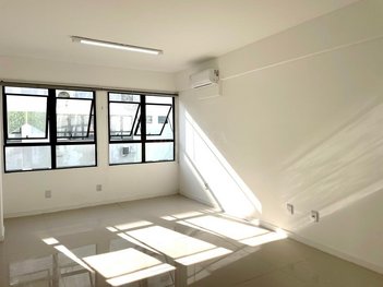 office em Lauro Linhares, Trindade - Florianópolis - SC