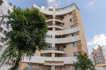apartment em Rua Pará, Água Verde - Curitiba - PR