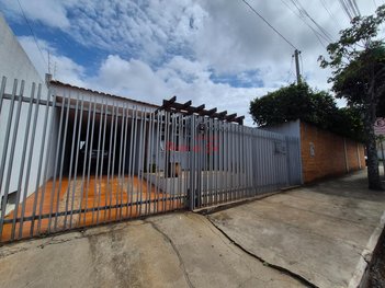 house em Rua Sete de Setembro, Centro - Santo Antônio da Platina - PR